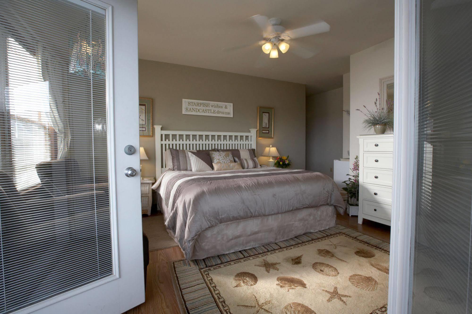 Sand Castle Bed And Breakfast Barnegat Light Eksteriør billede